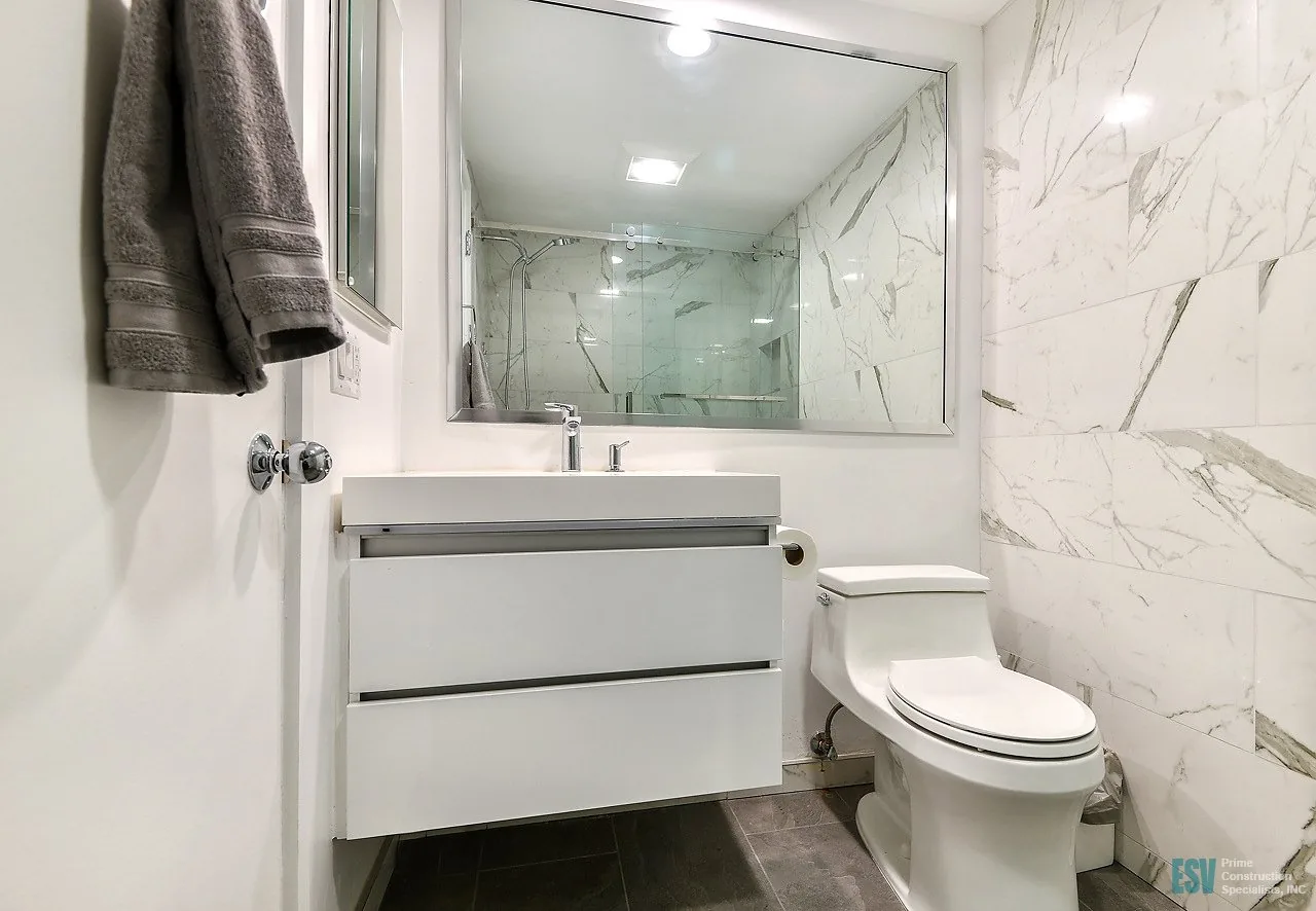 Bathroom Renovation Contractor completed project example in Los Angeles