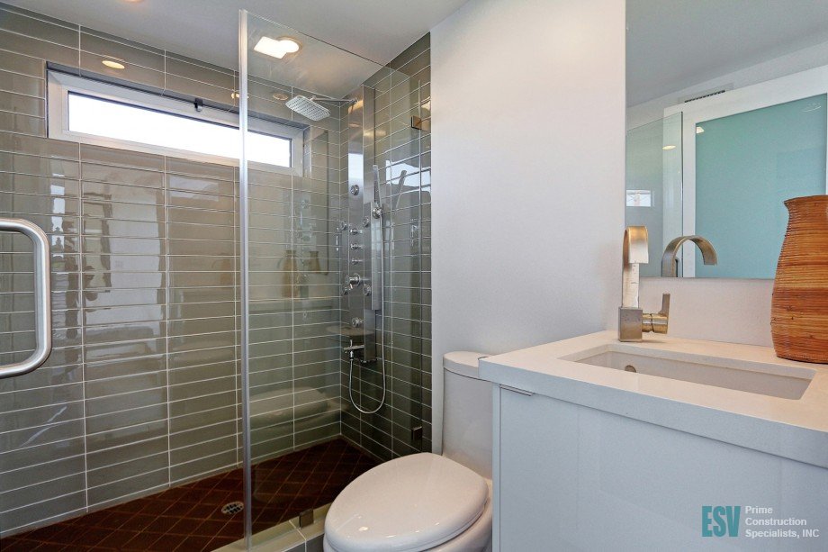 Bathroom Remodels 4